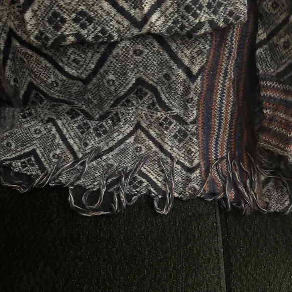 Free People Southwestern Fringe Cowl Neck Sweater Poncho - Picture 5 of 5